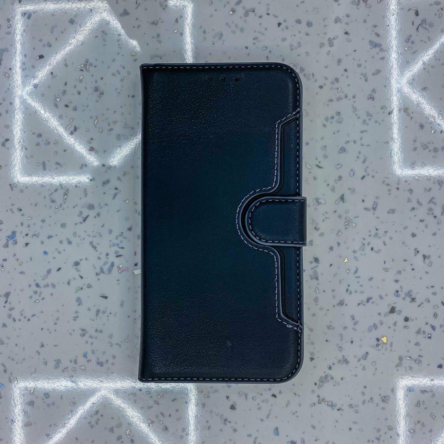 iPhone X / Xs Wallet Double Stiches Side Pocket Case